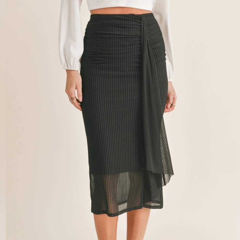 NWT Sage The Label Lady Dynamite MIDI Skirt